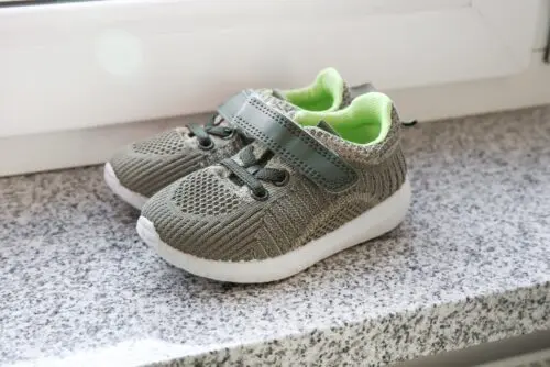 Abstellen von Schuhen im Treppenhaus zulässig?