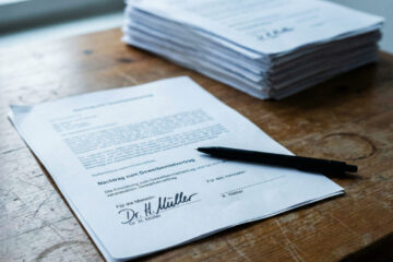 Gewerbemietvertrag: Schriftform bei Nachtrag zur Laufzeit — Folgen für Mieter